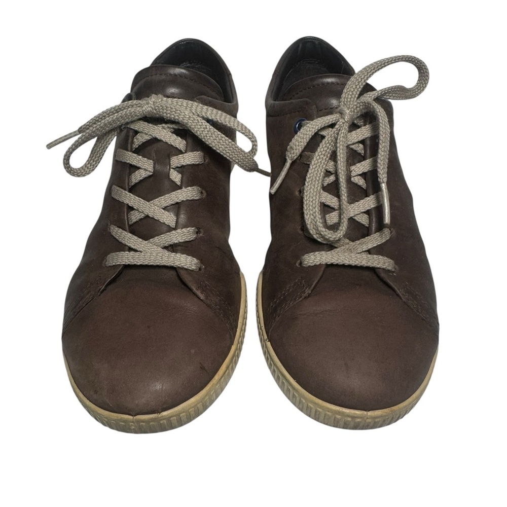 ECCO Women’s‎ Brown Leather Sneakers Size 40 (US 9–9.5)